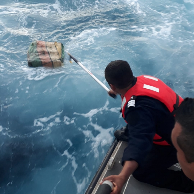 SEMAR pesca cocaína en Chiapas