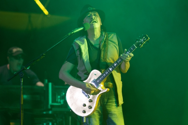 Carlos Santana hace vibrar en el Vive Latino 2019