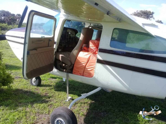 Aseguran avioneta en Mapastepec Chiapas, iba llena de droga