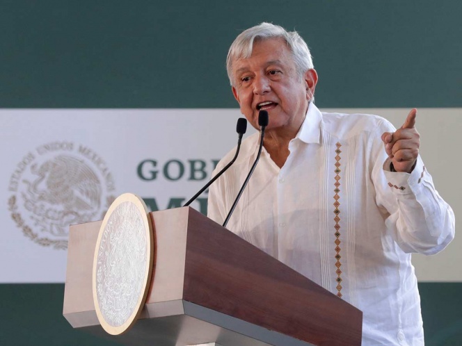 López Obrador promete encender la planta de fertilizantes en Camargo
