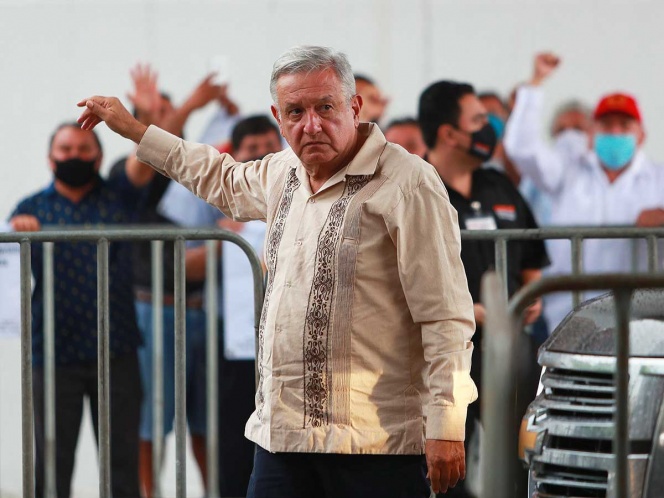 López Obrador en Yucatán a pesar de que no hace nada por México