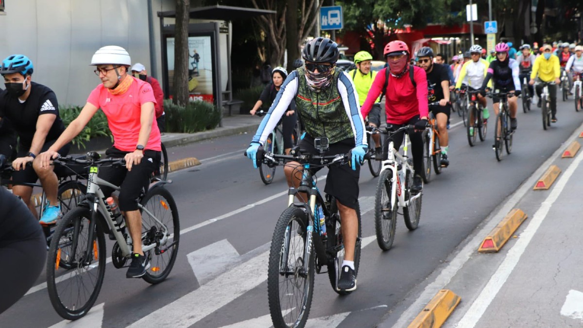 Organizan rodada ciclista con temática de música cumbia