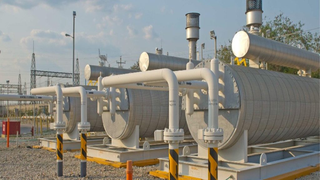 De acuerdo con el IMCO, el gas natural es imprescindible para la seguridad energética de México, pues 45% de la capacidad instalada de generación eléctrica de la CFE es a base de este combustible.