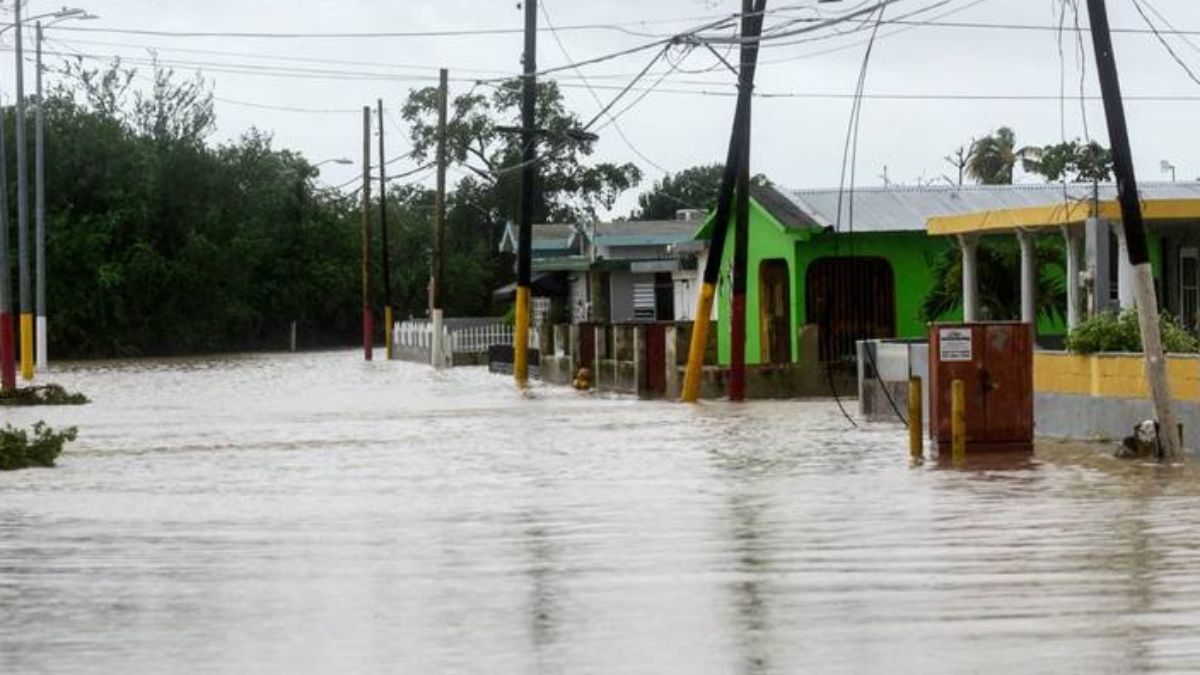 Devasta huracán Fiona a Puerto Rico; alcanza categoría 4