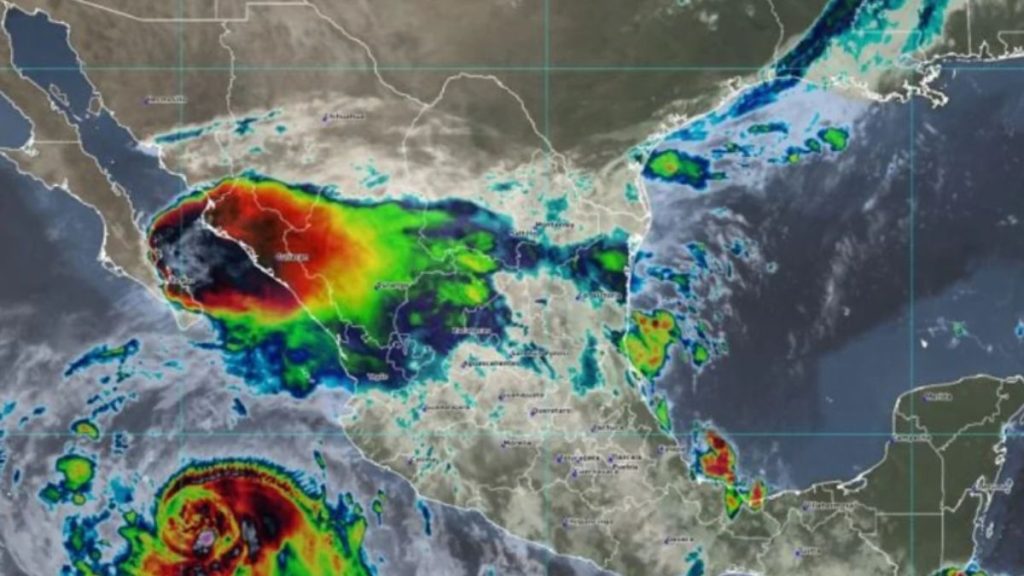 Kay pasa a huracán categoría 1; suspenden clases en Colima