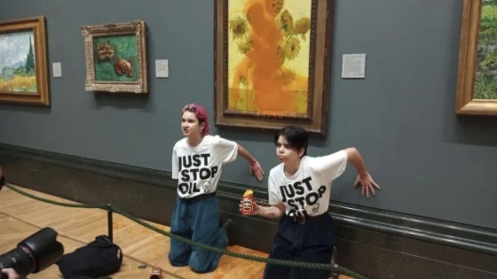 Activistas vandalizan "Los Girasoles" de Van Gogh en Londres