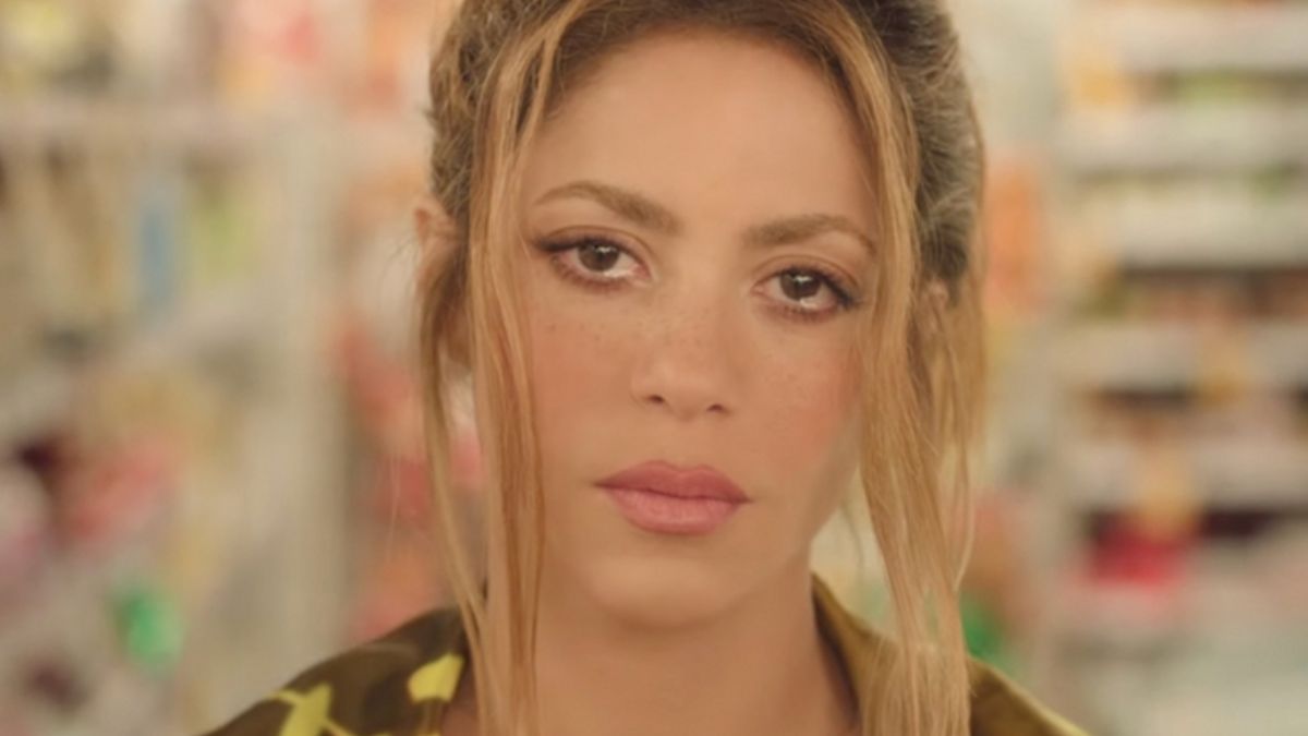 Shakira manda contundente mensaje a Piqué en el estreno de su nueva canción