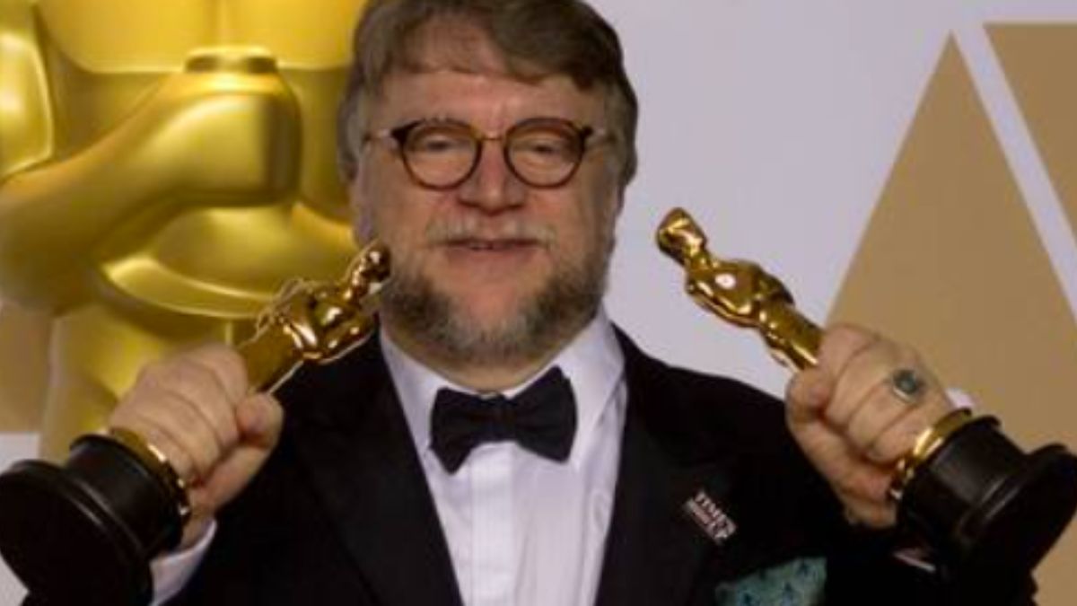 ¡Lo hace de nuevo! Ofrece Guillermo del Toro pagar todos los gastos del Ariel