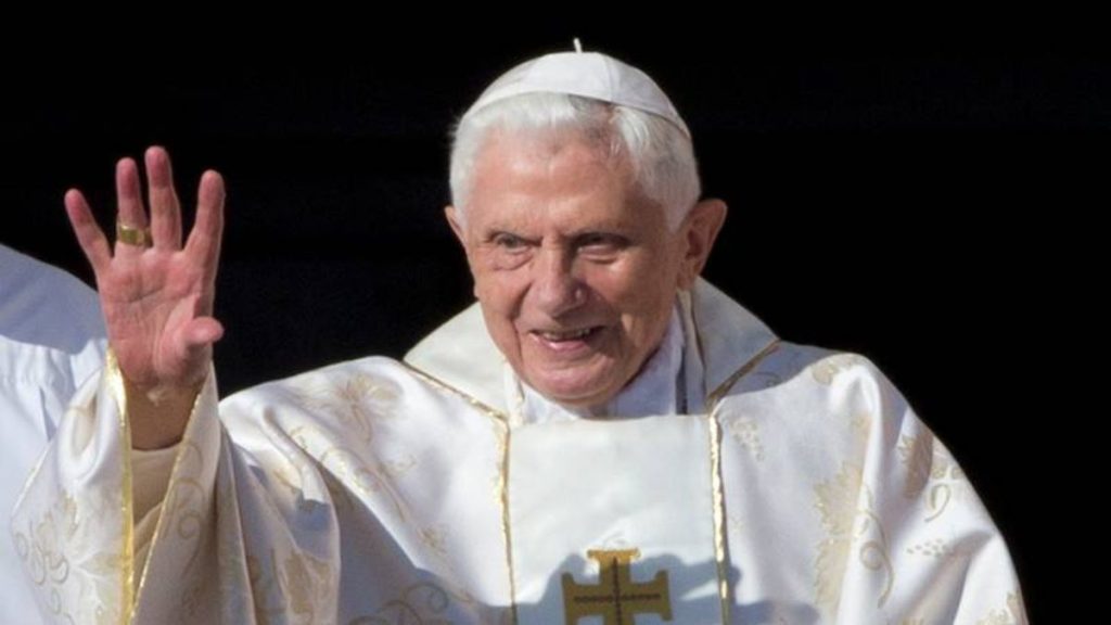 Reportan deterioro en la salud de Benedicto XVI