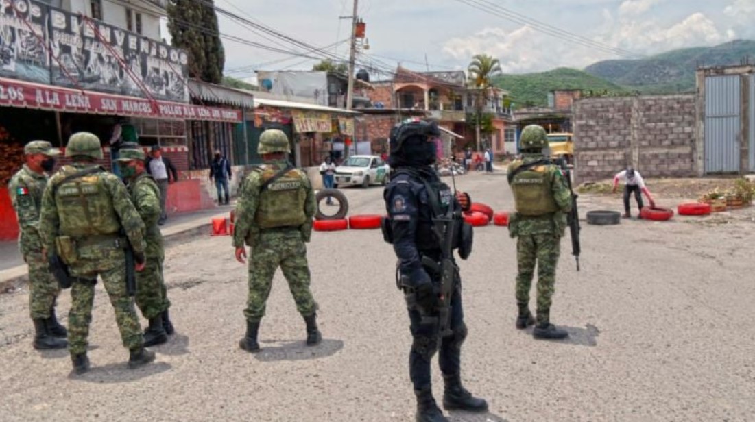 Militarización de la Seguridad Pública en México: Un Análisis