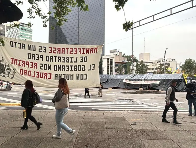 Bloqueo 'ahorca' Insurgentes y Reforma CDMX Metrobús sin servicio en 2 líneas 1 solo opiniones.com image 1
