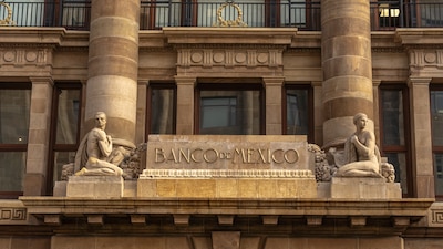 Banxico es pilar de la economía, destaca Claudia Sheinbaum 3 solo opiniones.com image 32