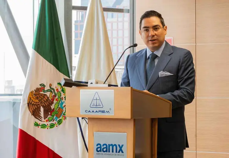 Resalta Alex Tonatiuh Márquez Hernández combate de ANAM al contrabando y corrupción aduanal 2 solo opiniones.com image 13