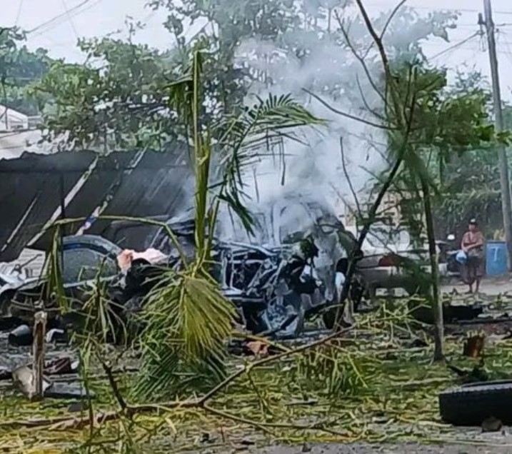 Terror en Michoacán: 5 Claves Alarmantes sobre el Nuevo Coche Bomba 1 coche bomba