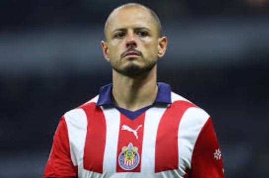 5 Razones por las que el Adiós de Javier "El Chicharito" Hernández Marca el Fin de una Era 2 Javier "El Chicharito" Hernández