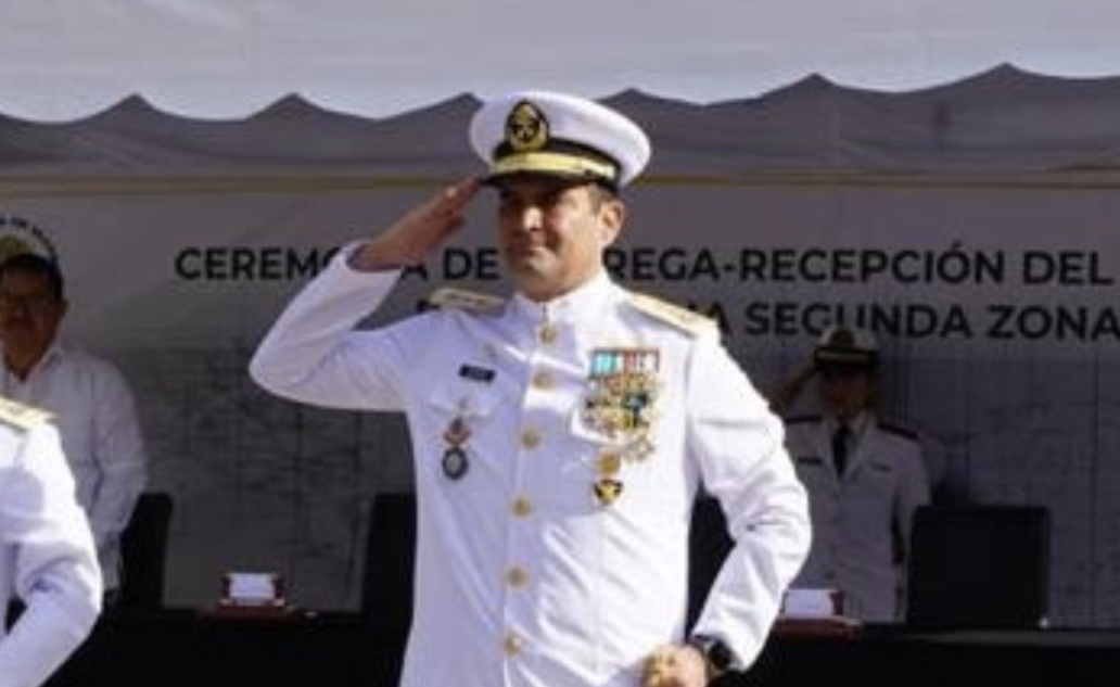 Vicealmirante Roberto Farías Laguna